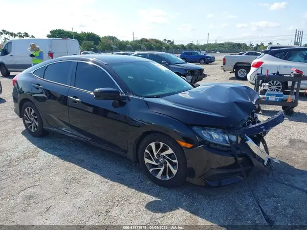 19XFC2F76JE022336 2018 HONDA CIVIC - Image 1