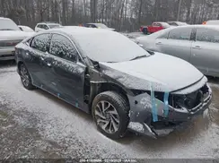 19XFC2F76JE025740 2018 HONDA CIVIC