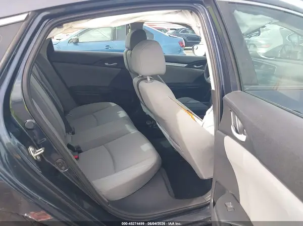 19XFC2F76JE031666 2018 HONDA CIVIC - Image 8