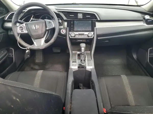 19XFC2F76JE034048 2018 HONDA CIVIC - Image 8