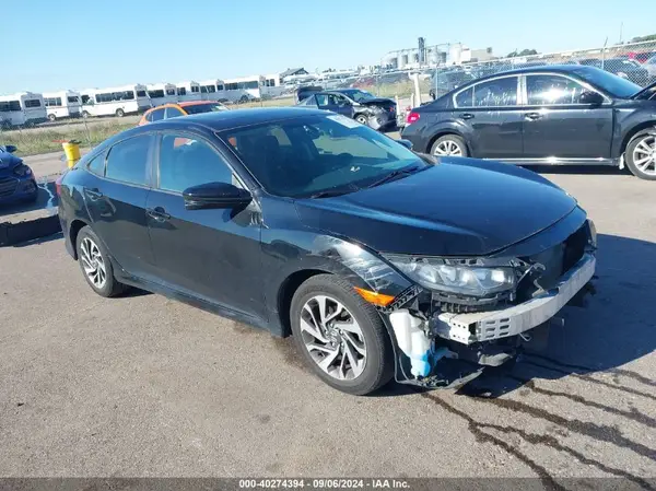 19XFC2F76JE039444 2018 HONDA CIVIC - Image 1