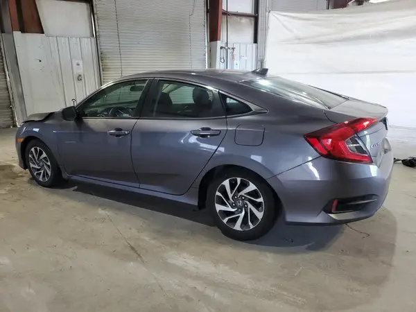 19XFC2F76JE041565 2018 HONDA CIVIC - Image 2