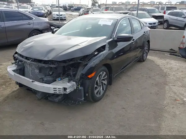 19XFC2F76JE200519 2018 HONDA CIVIC - Image 2