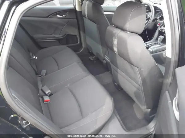 19XFC2F76JE200519 2018 HONDA CIVIC - Image 8