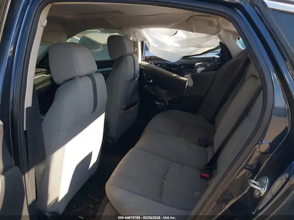 19XFC2F76JE205378 2018 HONDA CIVIC - Image 8