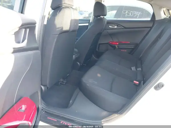 19XFC2F76JE206921 2018 HONDA CIVIC - Image 8