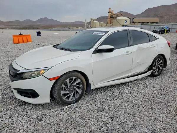 19XFC2F76JE208832 2018 HONDA CIVIC - Image 1