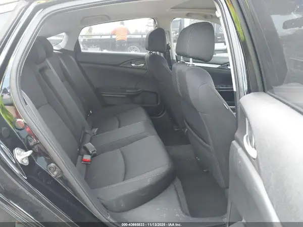 19XFC2F77GE019549 2016 HONDA CIVIC - Image 8