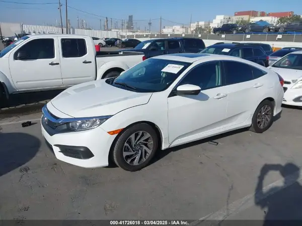 19XFC2F77GE021673 2016 HONDA CIVIC - Image 2