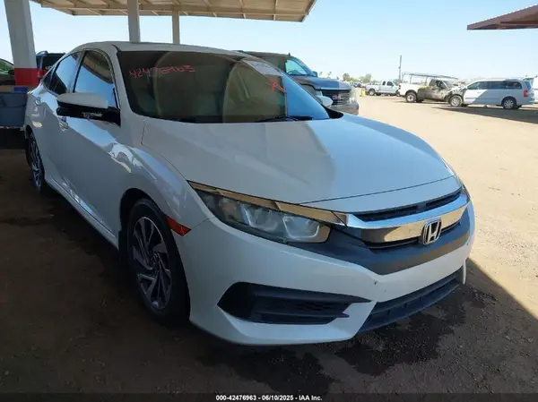 19XFC2F77GE028655 2016 HONDA CIVIC - Image 1