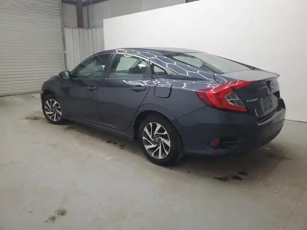 19XFC2F77GE031586 2016 HONDA CIVIC - Image 2