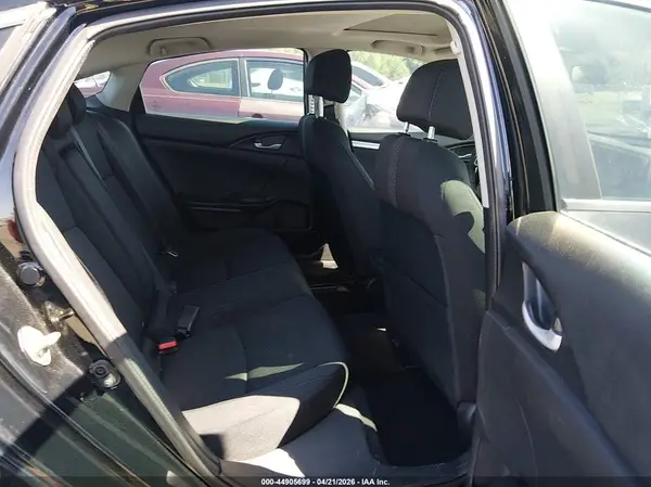 19XFC2F77GE032205 2016 HONDA CIVIC - Image 8