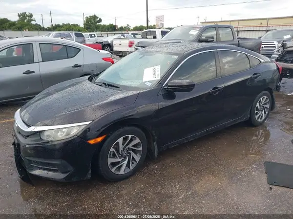 19XFC2F77GE036819 2016 HONDA CIVIC - Image 2