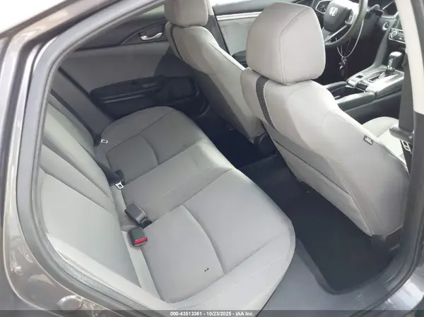 19XFC2F77GE039719 2016 HONDA CIVIC - Image 8