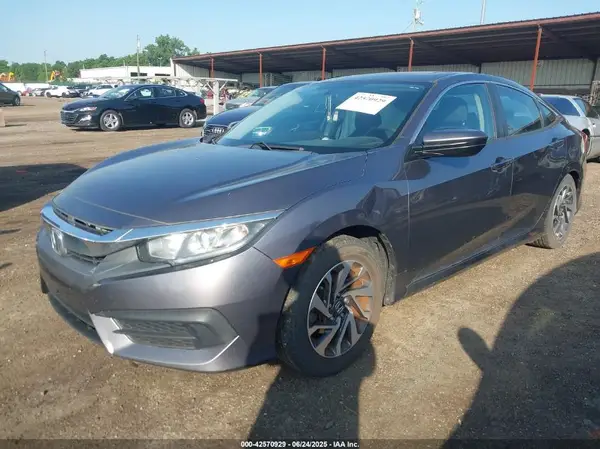 19XFC2F77GE055158 2016 HONDA CIVIC - Image 2