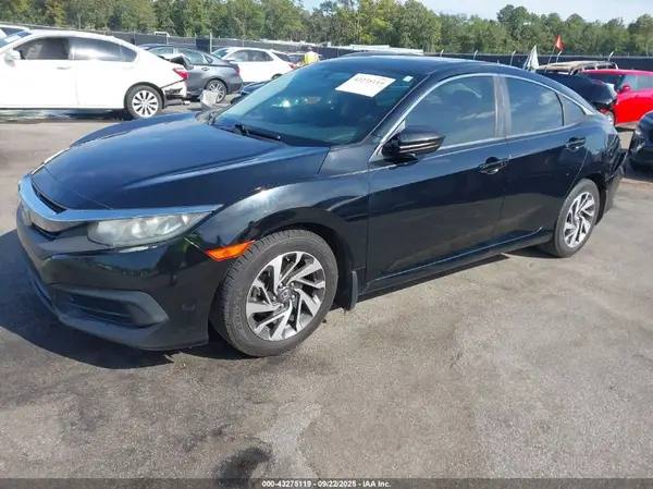 19XFC2F77GE056438 2016 HONDA CIVIC - Image 2