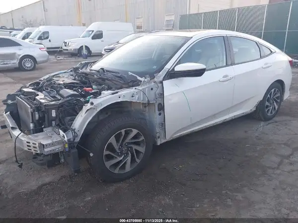 19XFC2F77GE058920 2016 HONDA CIVIC - Image 2