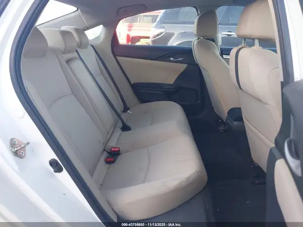 19XFC2F77GE058920 2016 HONDA CIVIC - Image 8