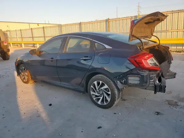 19XFC2F77GE066628 2016 HONDA CIVIC - Image 2