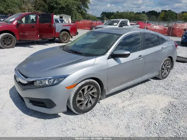 19XFC2F77GE067956 2016 HONDA CIVIC - Image 2