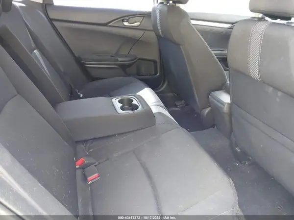 19XFC2F77GE067956 2016 HONDA CIVIC - Image 8