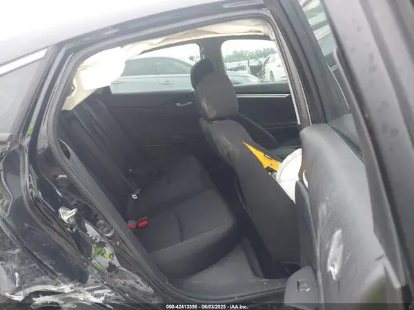 19XFC2F77GE078083 2016 HONDA CIVIC - Image 8