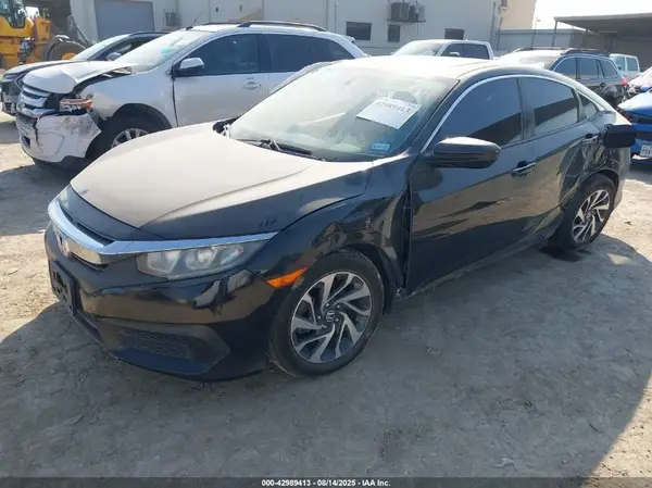 19XFC2F77GE087804 2016 HONDA CIVIC - Image 2