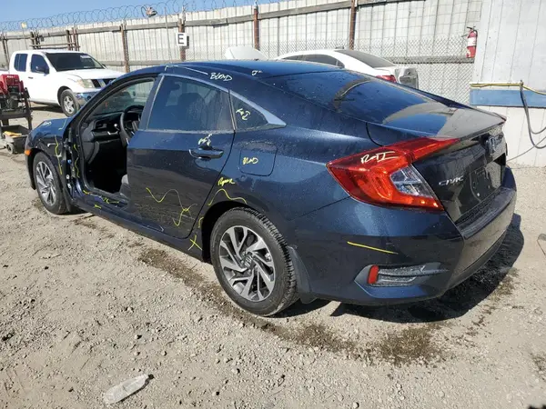 19XFC2F77GE209237 2016 HONDA CIVIC - Image 2
