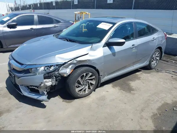 19XFC2F77GE211036 2016 HONDA CIVIC - Image 2