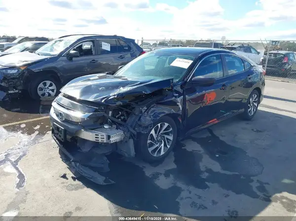 19XFC2F77GE212476 2016 HONDA CIVIC - Image 2
