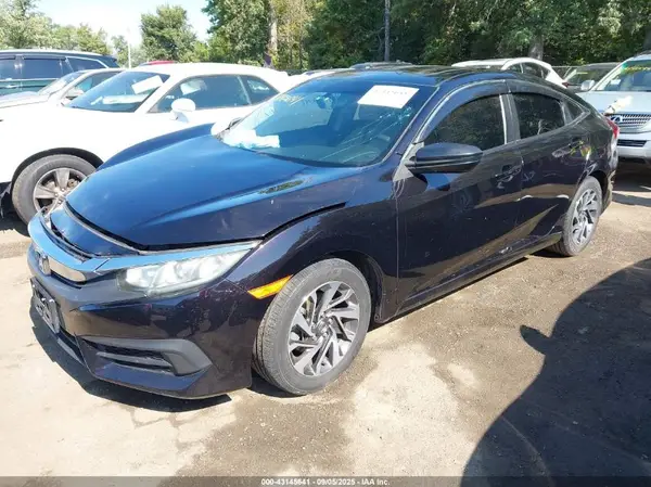 19XFC2F77GE217421 2016 HONDA CIVIC - Image 2