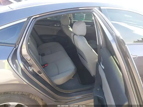 19XFC2F77GE220917 2016 HONDA CIVIC - Image 8