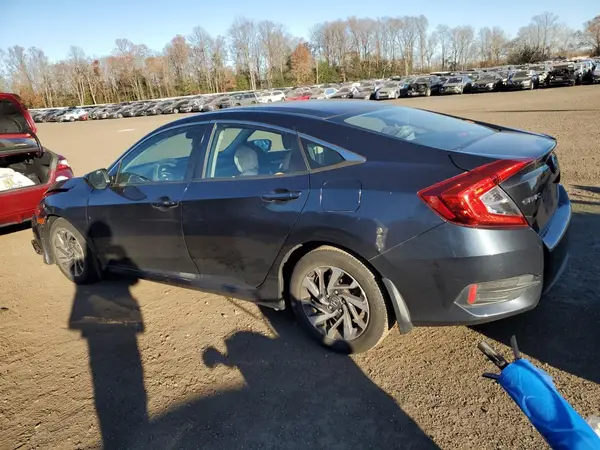 19XFC2F77GE228578 2016 HONDA CIVIC - Image 2