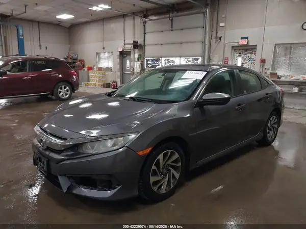 19XFC2F77GE232856 2016 HONDA CIVIC - Image 2