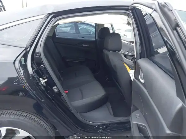 19XFC2F77GE234347 2016 HONDA CIVIC - Image 8