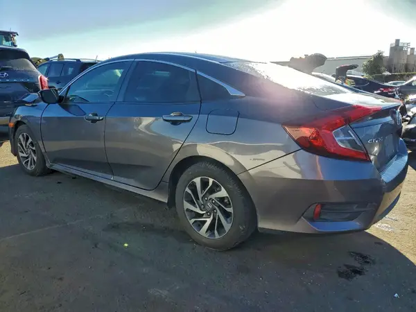 19XFC2F77GE246871 2016 HONDA CIVIC - Image 2