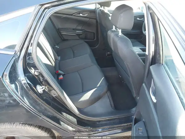 19XFC2F77HE004700 2017 HONDA CIVIC - Image 8