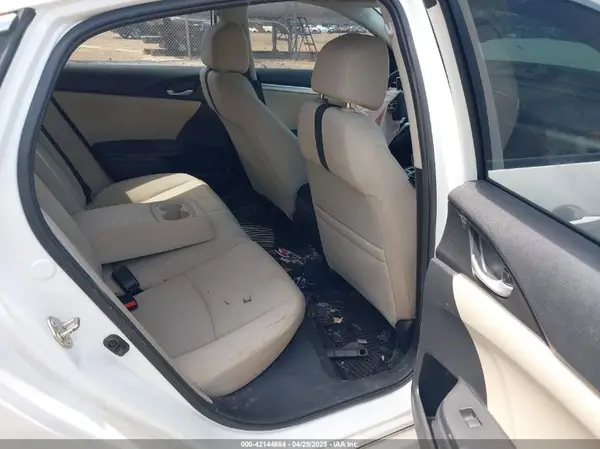 19XFC2F77HE018757 2017 HONDA CIVIC - Image 8