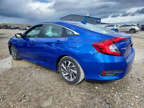 19XFC2F77HE021867 2017 HONDA CIVIC - Image 2