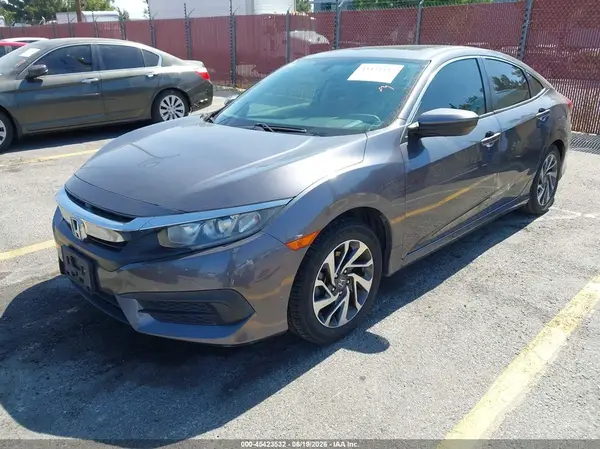 19XFC2F77HE024705 2017 HONDA CIVIC - Image 2