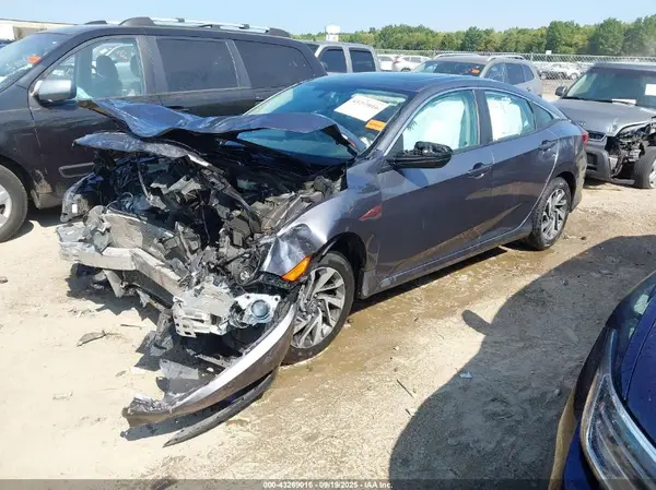 19XFC2F77HE031962 2017 HONDA CIVIC - Image 2