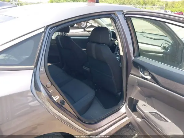19XFC2F77HE036594 2017 HONDA CIVIC - Image 8