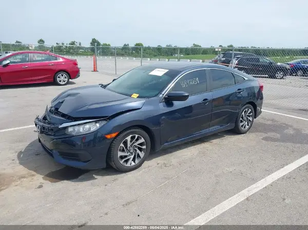 19XFC2F77HE059454 2017 HONDA CIVIC - Image 2