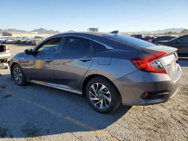 19XFC2F77HE059776 2017 HONDA CIVIC - Image 2