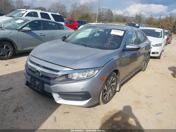 19XFC2F77HE064864 2017 HONDA CIVIC - Image 2