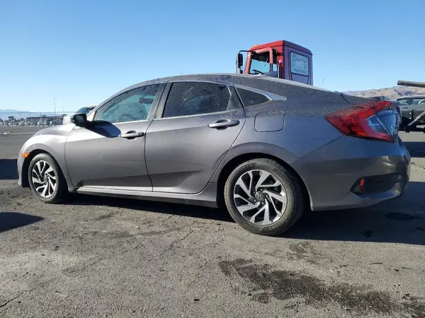 19XFC2F77HE065156 2017 HONDA CIVIC - Image 2