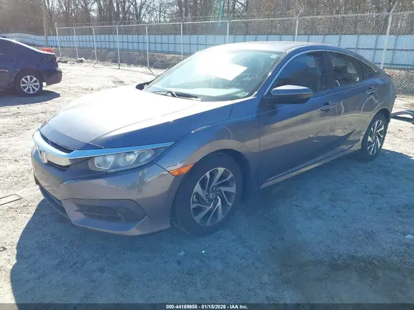 19XFC2F77HE077887 2017 HONDA CIVIC - Image 2