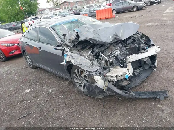 19XFC2F77HE082586 2017 HONDA CIVIC - Image 1