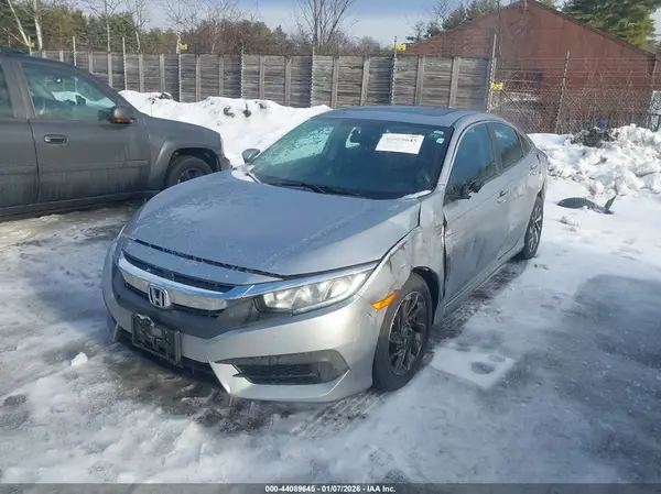 19XFC2F77HE201673 2017 HONDA CIVIC - Image 2