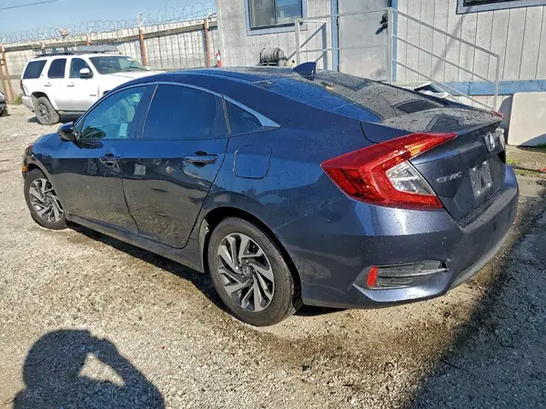 19XFC2F77HE213922 2017 HONDA CIVIC - Image 2